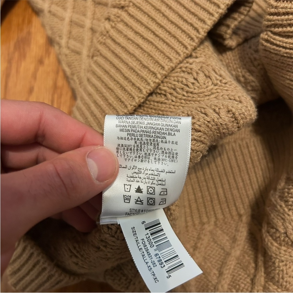 BCBGMaxAzria Tan Cable Knit Sweater Mock Neck Ribbed Sleeve XS Classic Luxury - Picture 5 of 7